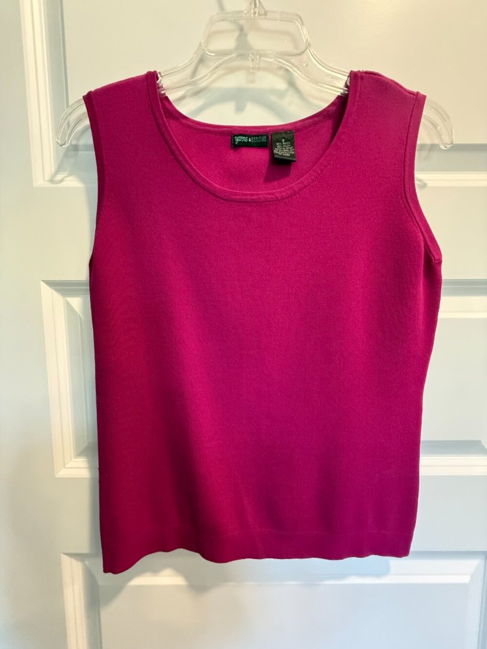 Yarns & Stitches Women's Red Shell Sweater Small